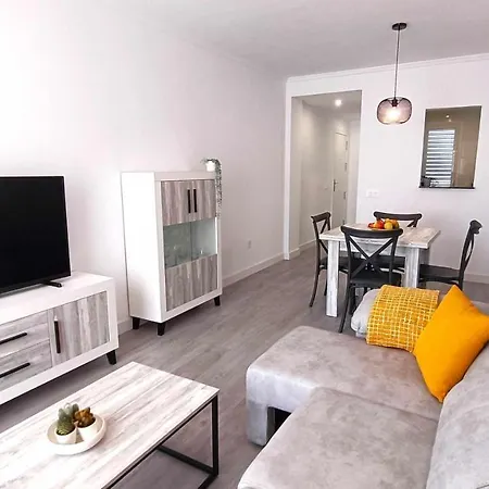 Piso Nuevo La Princesa Centro Y Playa * Malaga