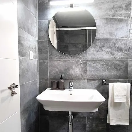 Piso Nuevo La Princesa Centro Y Playa * Malaga